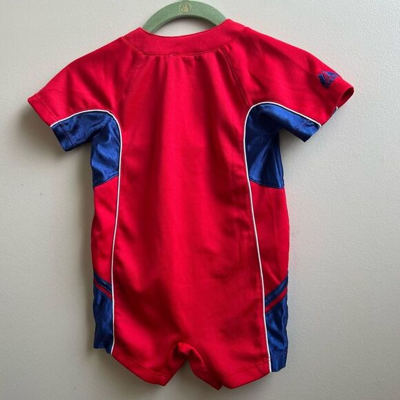 MLB Philadelphia Phillies Red Majestic Bodysuit/Vest 24 months - Picture 2 of 4